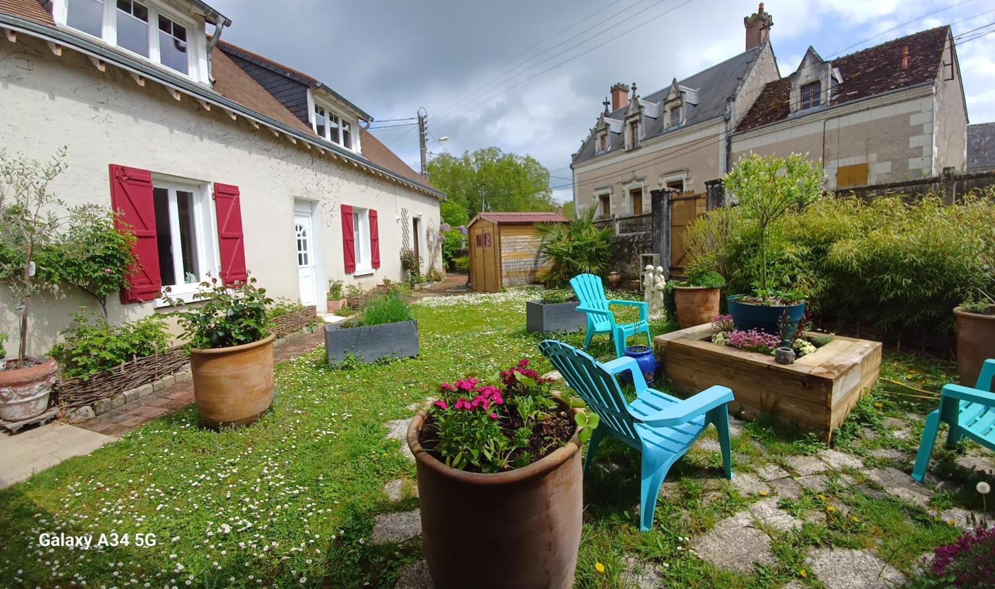 Ideal Pour Une Pause Saint-Georges-sur-Cher Exteriör bild